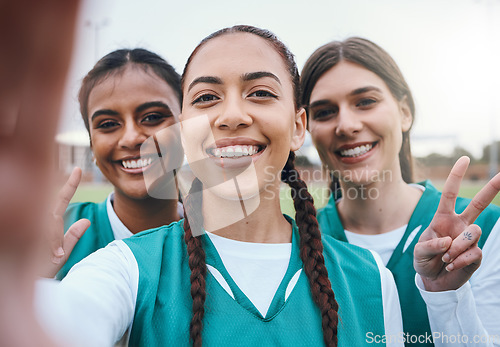 Image of Sports women, team selfie and peace sign on field for memory, competition and portrait for fitness. Girl group, photography and post on social media with emoji, v icon and diversity for hockey game