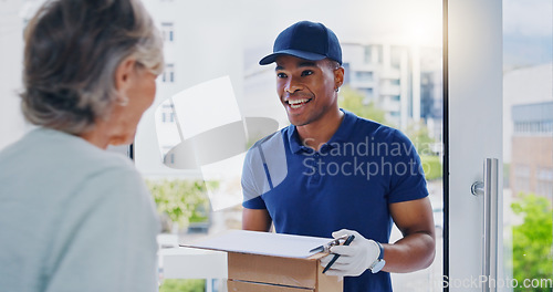 Image of Happy senior woman, online shopping and delivery on phone, credit card and signature in logistics for package at home. Excited elderly female in ecommerce, shipping transaction or parcel for purchase