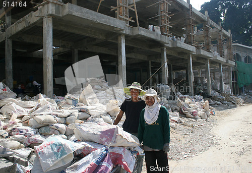 Image of Burmese workers - EDITORIAL ONLY