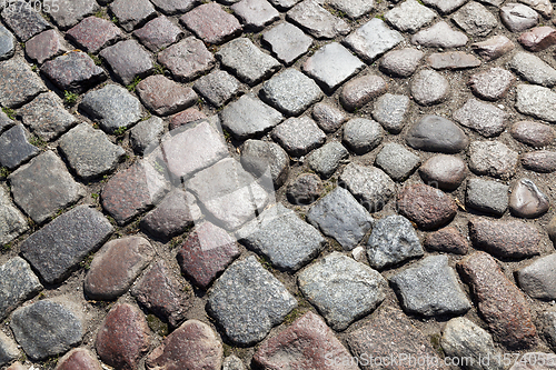Image of road made of stones