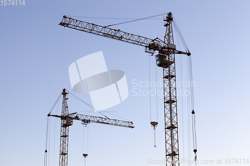 Image of construction crane