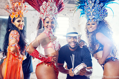 Image of Brazil, carnival and festival with woman dancers and a band in celebration of a samba tradition together. Portrait, party and fun with Brazilian people celebrating a new year event in rio de janeiro