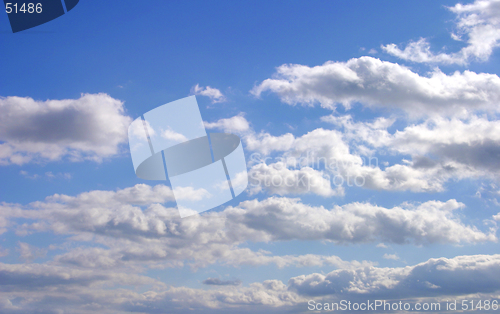 Image of fluffy clouds