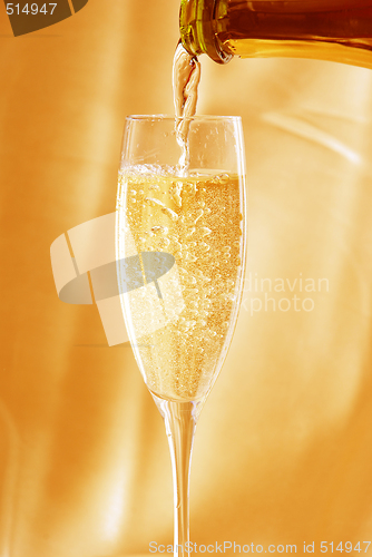 Image of Glass of champagne 
