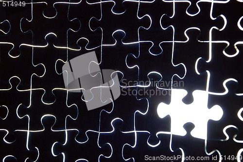 Image of puzzle background with one missing piece