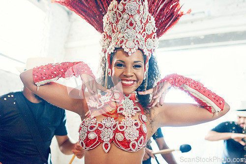 Image of Festival, carnival and portrait of samba dancer dancing for performance, festive celebration or party in Brazil. Mardi gras event, culture and happy woman dance in costume at concert with music band.