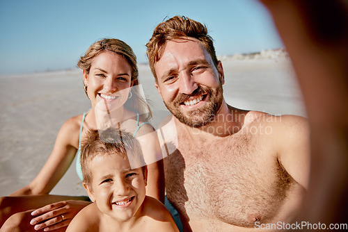 Image of Family, selfie and beach with smile, kid and summer sunshine on vacation, bonding and happy together. Mom, dad and child in digital picture by seaside, ocean and sand on holiday for sun in Cancun