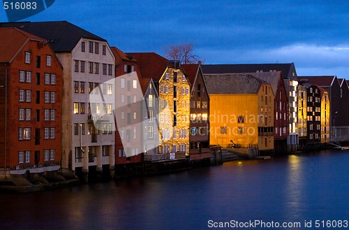 Image of Houses at river