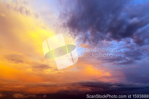 Image of red bright clouds