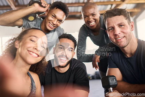 Image of Men, women or diversity gym selfie of social media influencers, fitness blog or exercise pov. Portrait, smile or happy workout friends, weightlifting people or training coach in about us photography