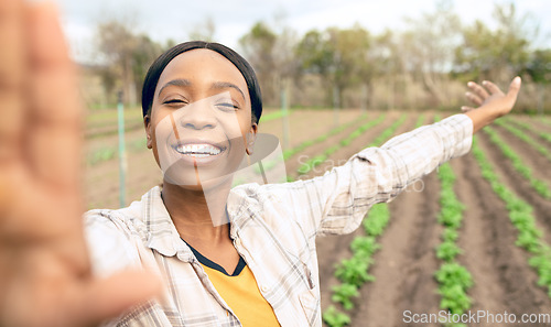 Image of Farming, woman and selfie for vegetables, plants growth and quality harvest for health and wellness. Agriculture, portrait and black female happy, farm and eco friendly for produce, outdoor and smile