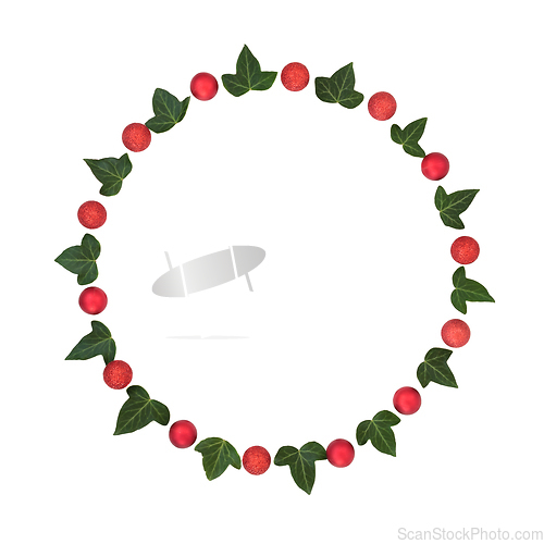 Image of Christmas Red Bauble and Ivy Leaf Minimal Wreath