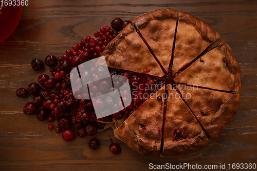 Image of Berries pie with fresh berries and jam