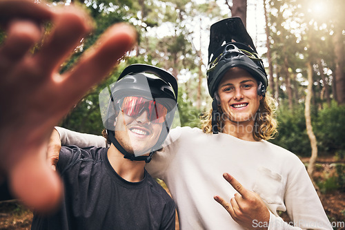 Image of Forest, cycling and friends take a selfie in nature on an outdoor bicycle adventure in the woods in summer. Sports, bikers and happy men in a picture for fun biking memories on holiday vacation