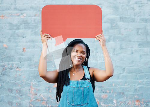 Image of Black woman, feedback or speech bubble for idea, social media or review mock up copy space. Happy portrait of girl, vote or text graphic icon for opinion, communication or survey dialogue ballon.