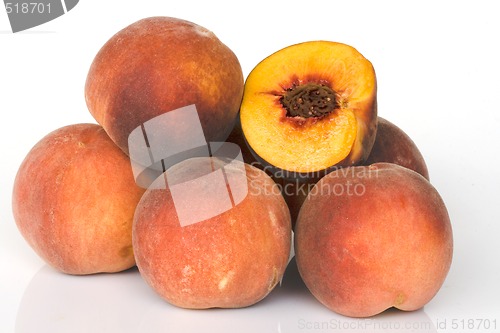 Image of peaches