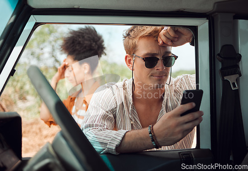 Image of Couple lost, road trip and stress with smartphone worry about gps 5g communication to get location help online. Summer safari holiday, confused people in desert and frustrated on vacation together