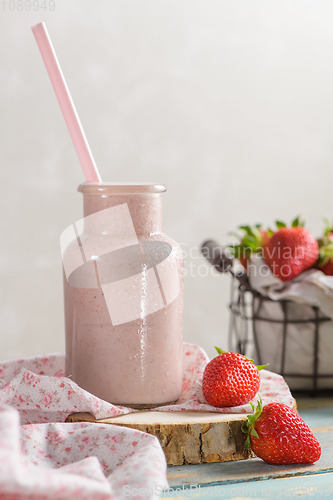 Image of Healthy strawberry smoothie