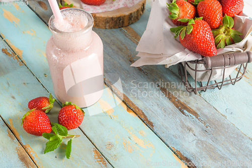 Image of Healthy strawberry smoothie