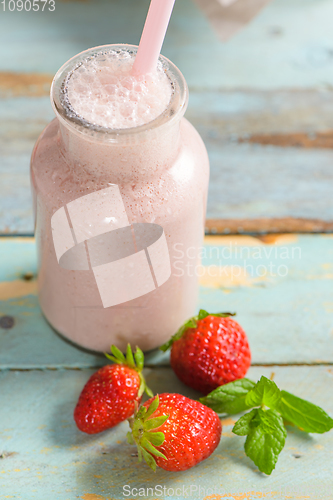 Image of Healthy strawberry smoothie