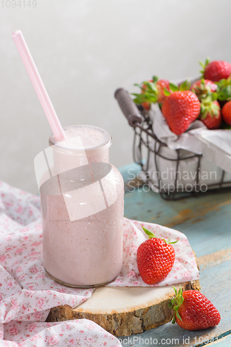 Image of Healthy strawberry smoothie