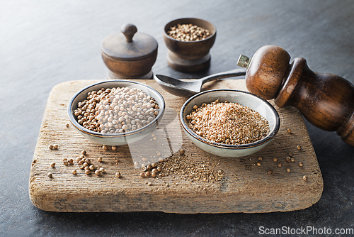 Image of Coriander seeds