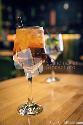 Image of Aperol spritz cocktail