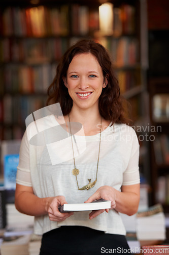 Image of Woman, bookshop and portrait with sale, happy and pride for decision, choice or knowledge. Girl, novel and smile for literature in store, library or college with retail deal, discount and shopping