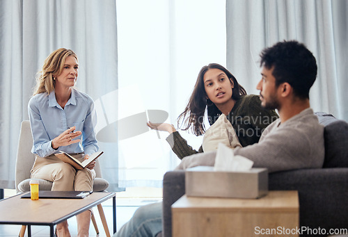 Image of Patience is the path to peace. a couple having an argument during a counseling session with a therapist.