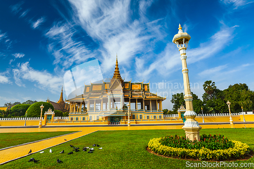 Image of Phnom Penh Royal Palace complex