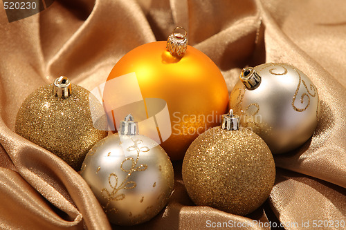 Image of ornament balls