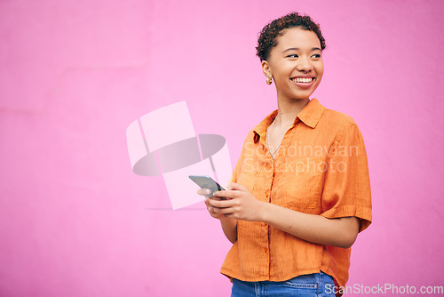 Image of Happy, search and space with woman and phone for network, social media and communication. Contact, post and technology with person on pink background for gen z, notification and mobile app mockup