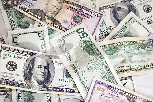 Image of Scattered Cash