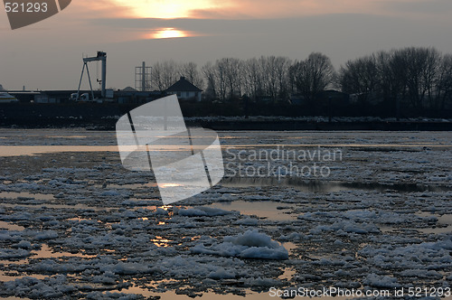 Image of Ice on River Elbe, Eisgang auf der Elbe