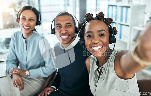 Image of Fun selfie of call center agents, customer service or online support workers and friends in an office. Telemarketing group, team or staff of helpdesk assistants and hotline management people
