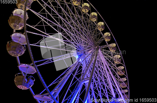 Image of Ferris wheel at night