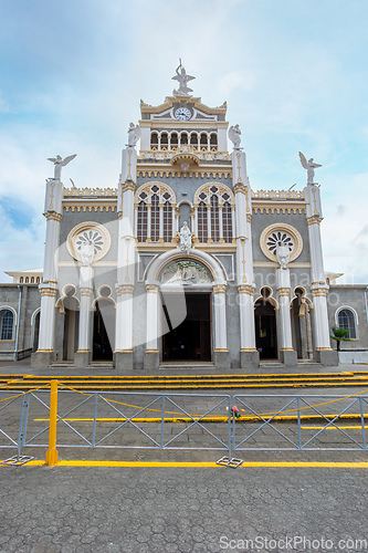 Image of The cathedral Basilica de Nuestra Senora de los Angeles in Cartago in Costa Rica