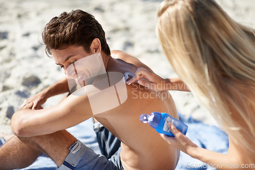Image of Beach, happy couple or apply sunscreen heart for back hydration care, wellness or skincare UV protection. Love, vacation or suncream application for summer skin safety, solar security or SPF sunblock