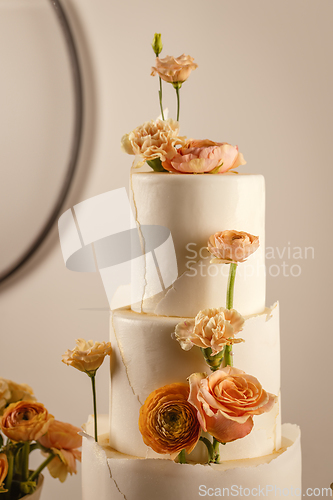 Image of Elegant style wedding cake