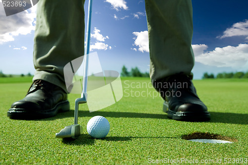 Image of Golf Putt