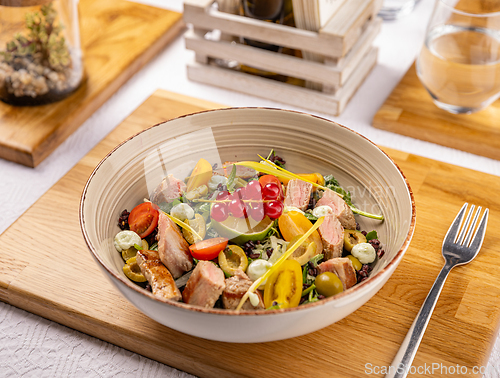 Image of Tuna salad with black rice