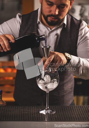 Image of Barman making an alcoholic drink