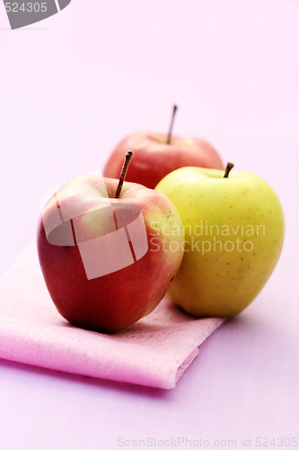 Image of red and green apple