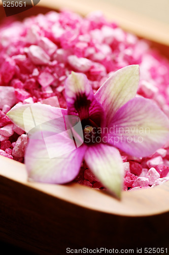 Image of flower bath salt