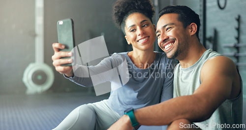 Image of Asian man, woman or phone selfie in gym workout, training or exercise for social media, health app or fitness vlog. Smile, happy or bonding exercise friends or people on mobile photography technology