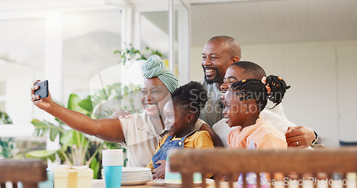 Image of Selfie, birthday party and children, family or parents on social media, online memory and celebration, smile and hug. African people, mother and dat, kids and cake in profile picture for holiday