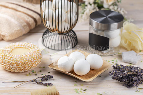 Image of Fresh white  bath bombs