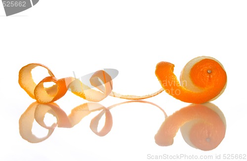 Image of Orange with peeled spiral skin