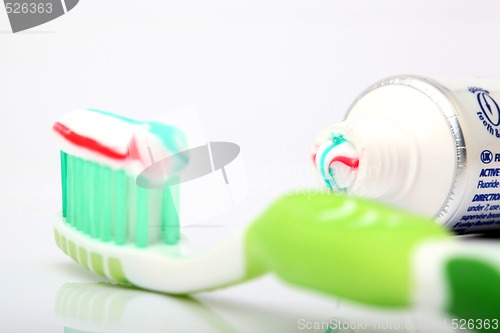 Image of toothpaste focus