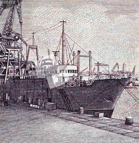 Image of Ship in harbor